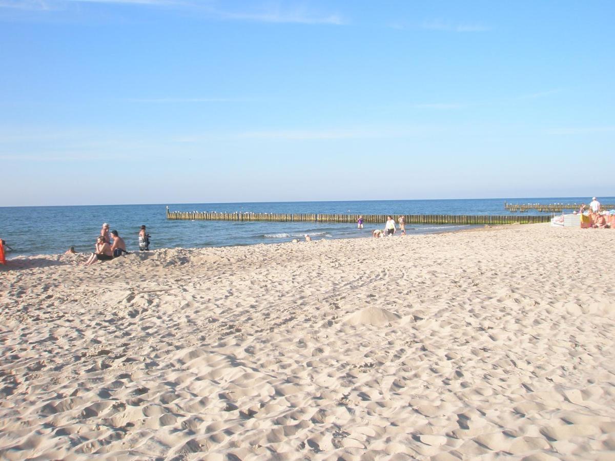Natura Park Ustronie Morskie - Domki, Apartamenty מראה חיצוני תמונה